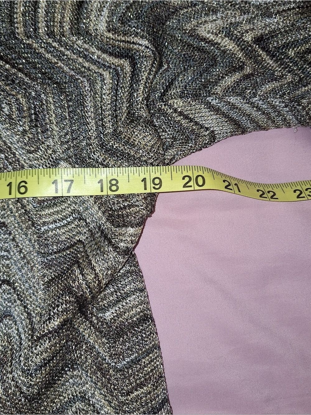 INC International Concepts Women's Black and Gold Chevron Knit Cardigan - Picture 4 of 4